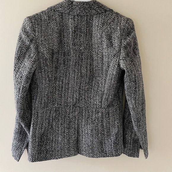 L’AGENCE Silk and Wool Blazer - Picture 5 of 6